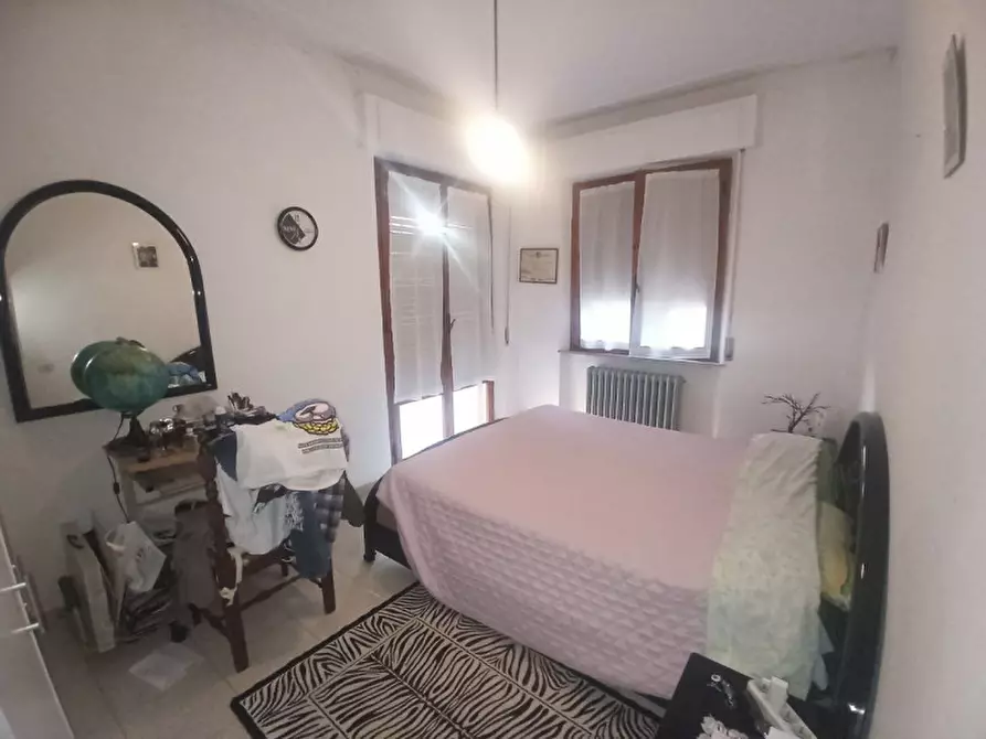 Immagine 8 di Appartamento in vendita  in Via Roma a Castiglione Del Lago