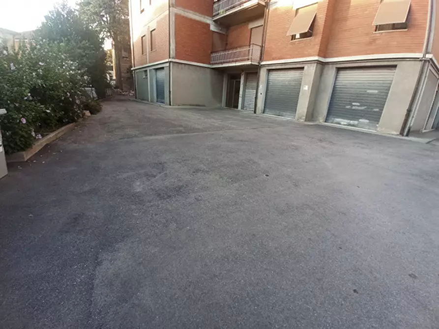 Immagine 11 di Appartamento in vendita  in Via Roma a Castiglione Del Lago