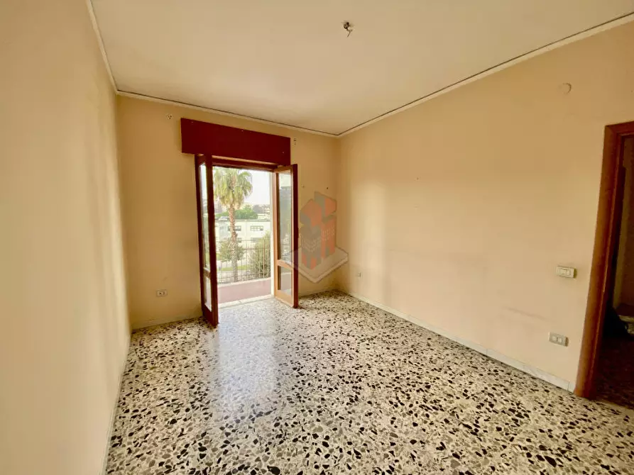 Immagine 10 di Appartamento in vendita  in CORSO SECONDIGLIANO - VIA DEL CASSANO a Napoli