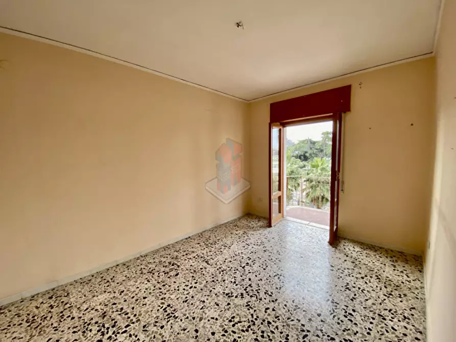 Immagine 11 di Appartamento in vendita  in CORSO SECONDIGLIANO - VIA DEL CASSANO a Napoli