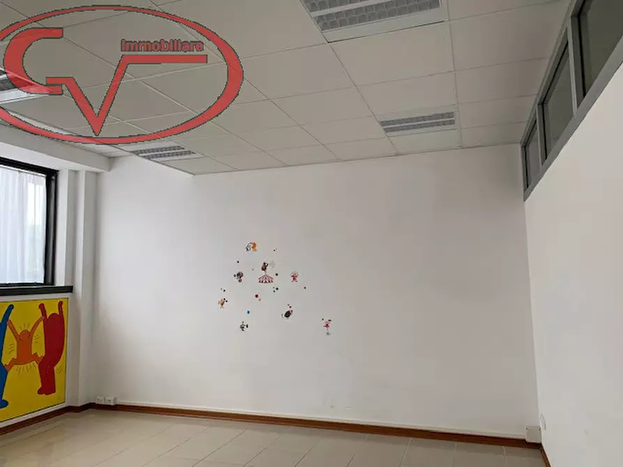 Immagine 2 di Ufficio in vendita  in gruccia a San Giovanni Valdarno