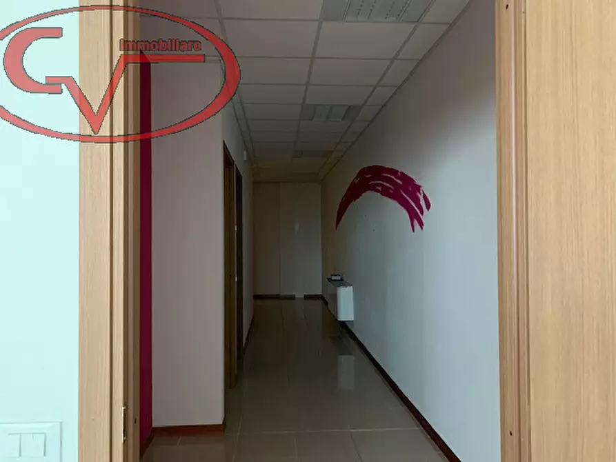 Immagine 4 di Ufficio in vendita  in gruccia a San Giovanni Valdarno