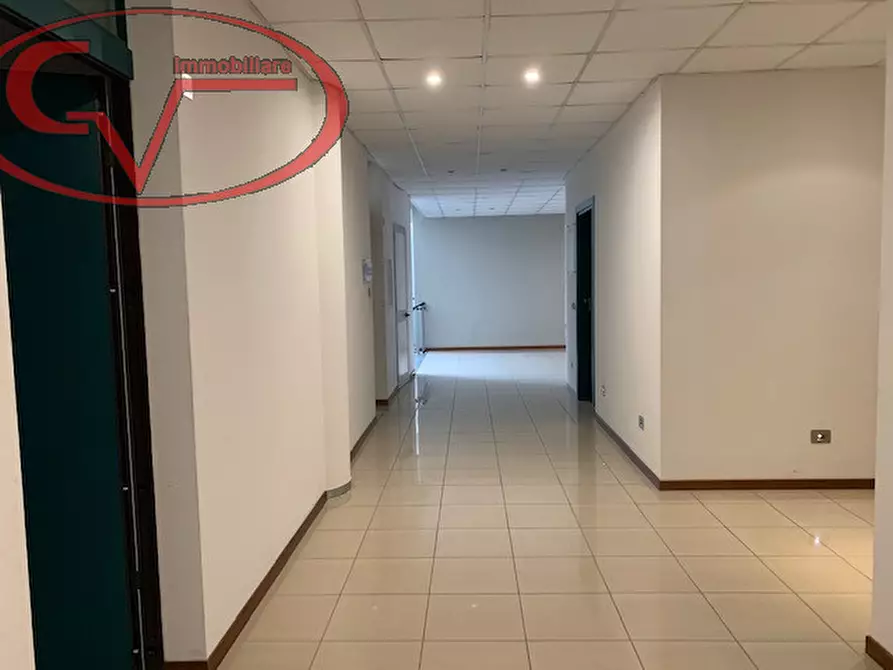 Immagine 13 di Ufficio in vendita  in gruccia a San Giovanni Valdarno