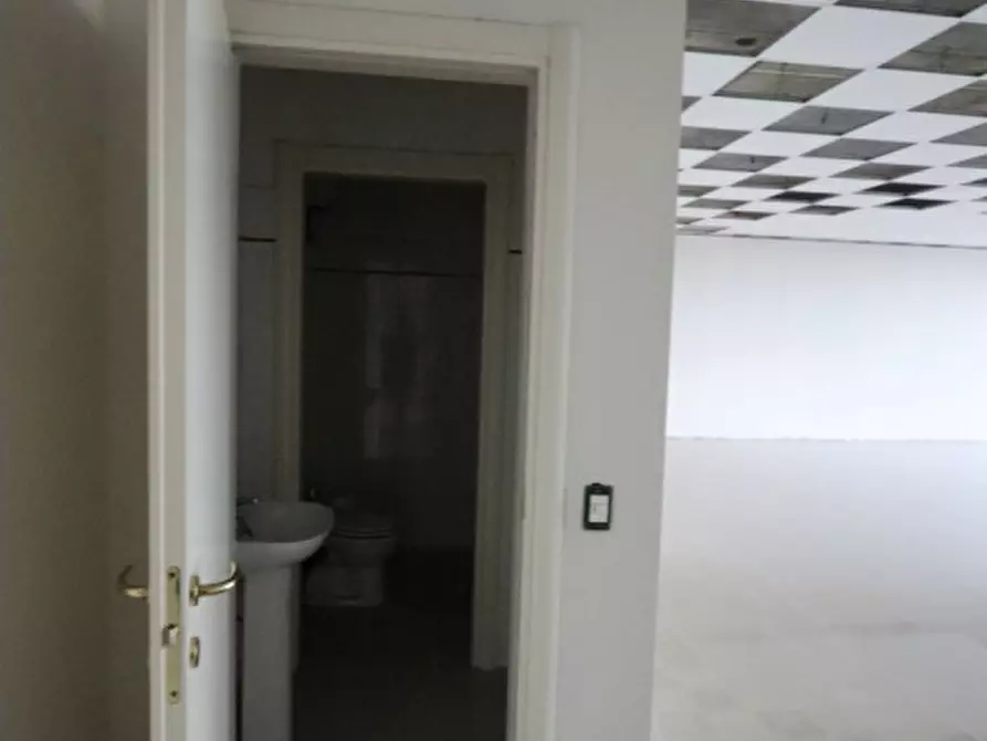 Immagine 6 di Ufficio in vendita  in gruccia a San Giovanni Valdarno