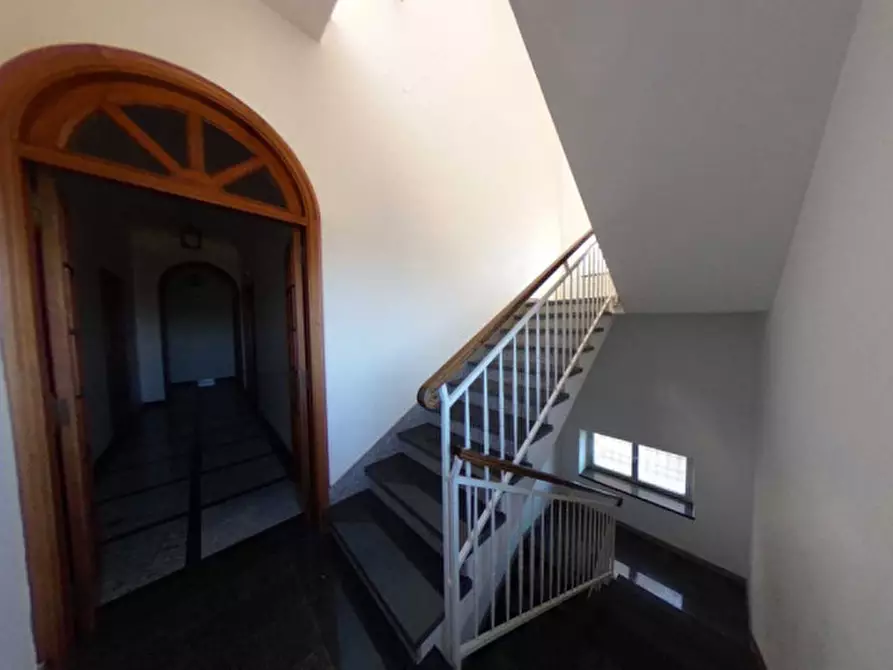 Immagine 6 di Palazzo in vendita  in Montalbano a Fasano