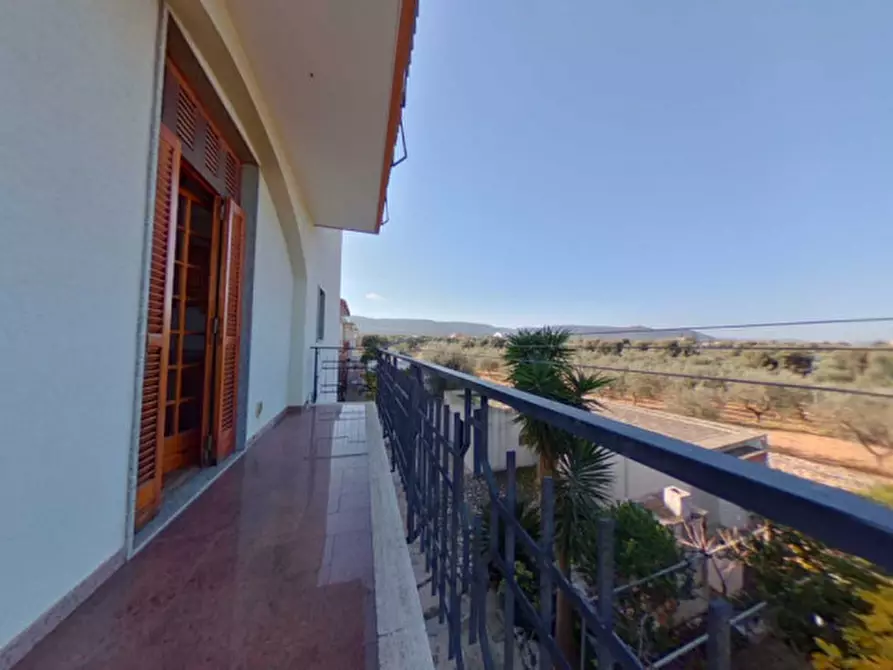 Immagine 17 di Palazzo in vendita  in Montalbano a Fasano