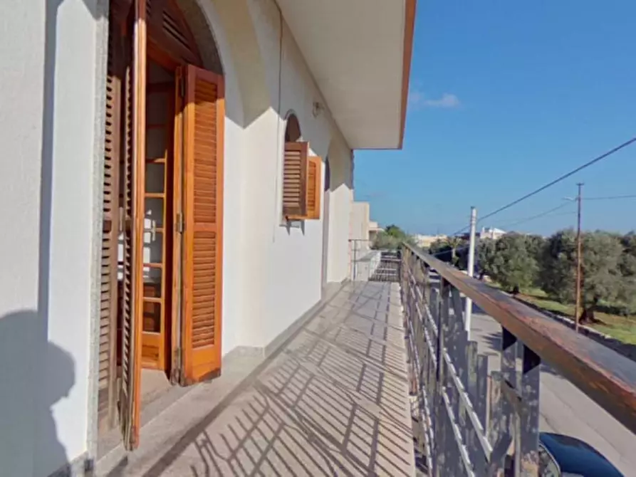 Immagine 23 di Palazzo in vendita  in Montalbano a Fasano
