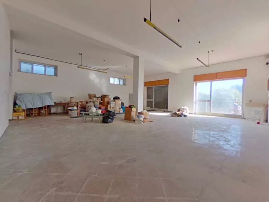 Immagine 37 di Palazzo in vendita  in Montalbano a Fasano