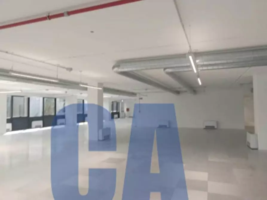 Immagine 2 di Ufficio in affitto  in STRADA 6 a Rozzano