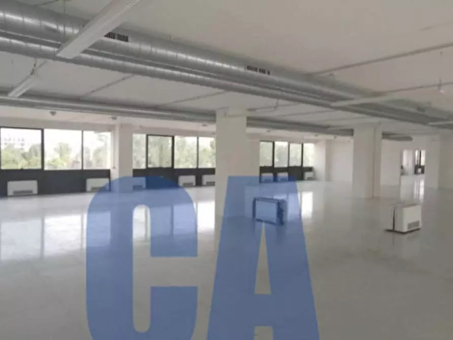 Immagine 4 di Ufficio in affitto  in STRADA 6 a Rozzano