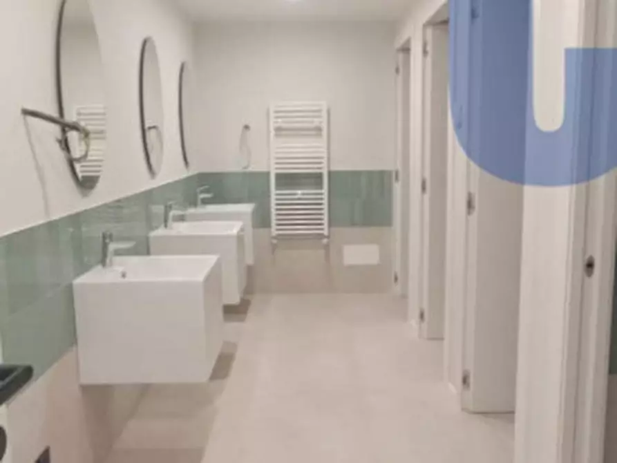 Immagine 9 di Ufficio in affitto  in STRADA 6 a Rozzano