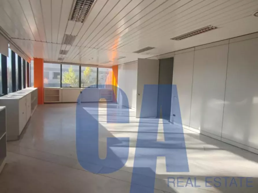 Immagine 3 di Ufficio in affitto  in VIA GIOVANNI GENTILE a Milano