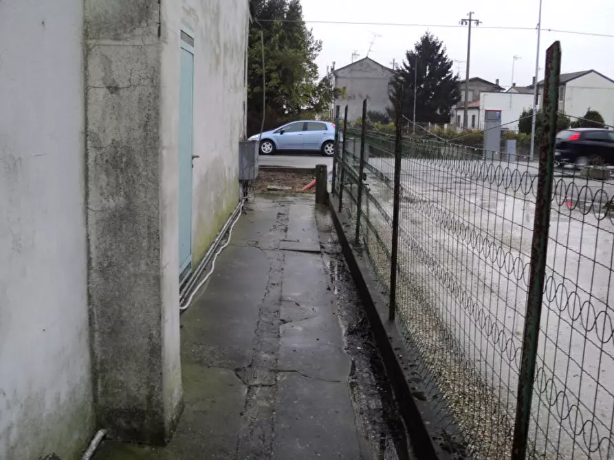 Immagine 10 di Appartamento in vendita  in VIA PIAVE 72 a Codigoro