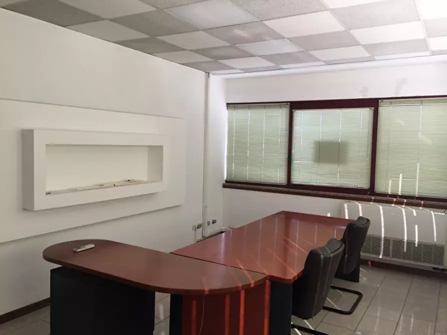 Immagine 3 di Ufficio in affitto  in Via Londra n: 14 a Sassuolo