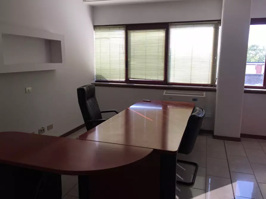 Immagine 8 di Ufficio in affitto  in Via Londra n: 14 a Sassuolo