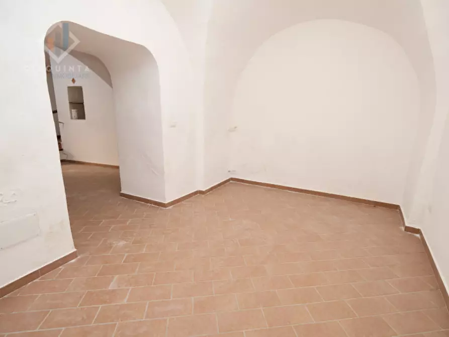 Immagine 30 di Casa indipendente in vendita  in via Vincenzo Dandolo n.06 a Palagonia