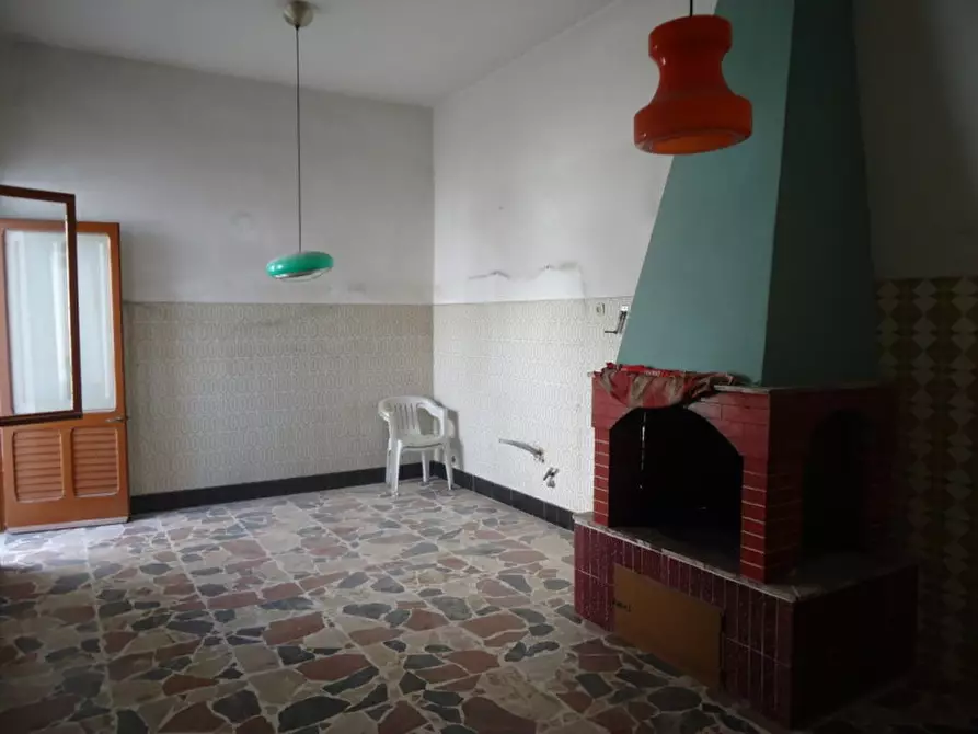 Immagine 5 di Casa indipendente in vendita  in Via Casa Savoia a Parabita