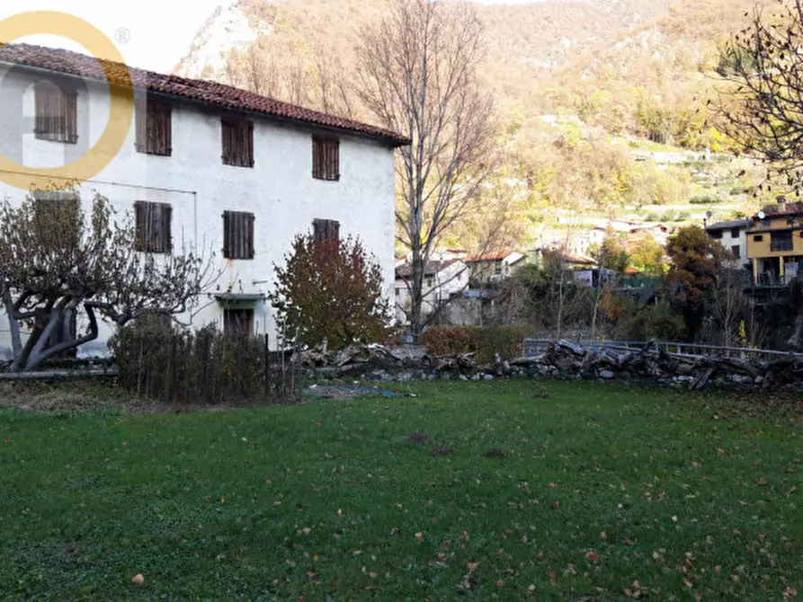 Immagine 2 di Rustico / casale in vendita  a Bassano Del Grappa
