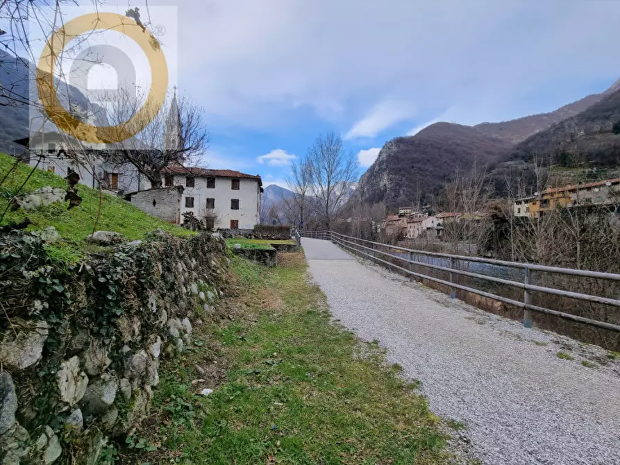 Immagine 7 di Rustico / casale in vendita  a Bassano Del Grappa