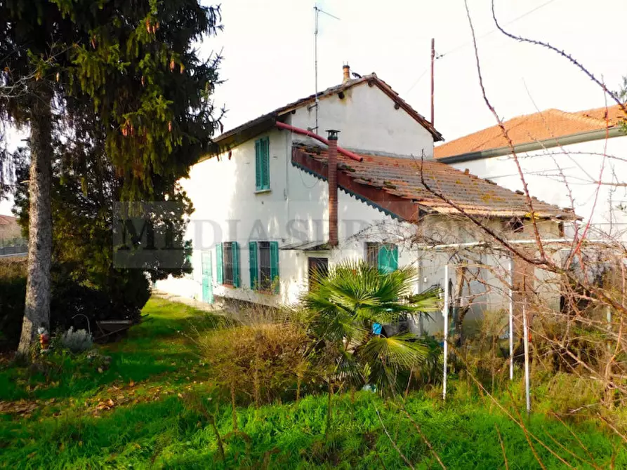 Immagine 1 di Casa indipendente in vendita  in strada della Maddalena n° 11 a Garlasco