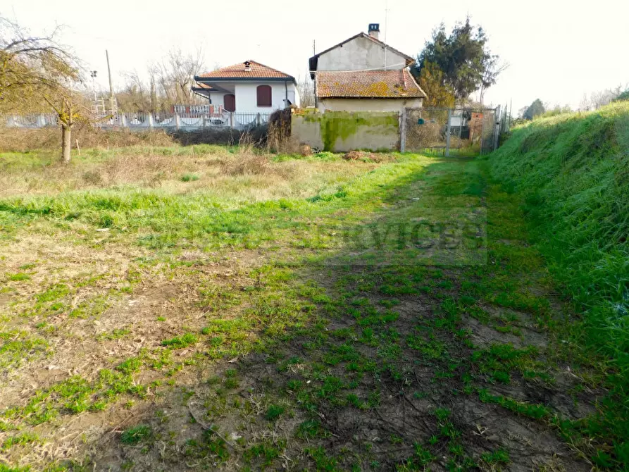 Immagine 28 di Casa indipendente in vendita  in strada della Maddalena n° 11 a Garlasco
