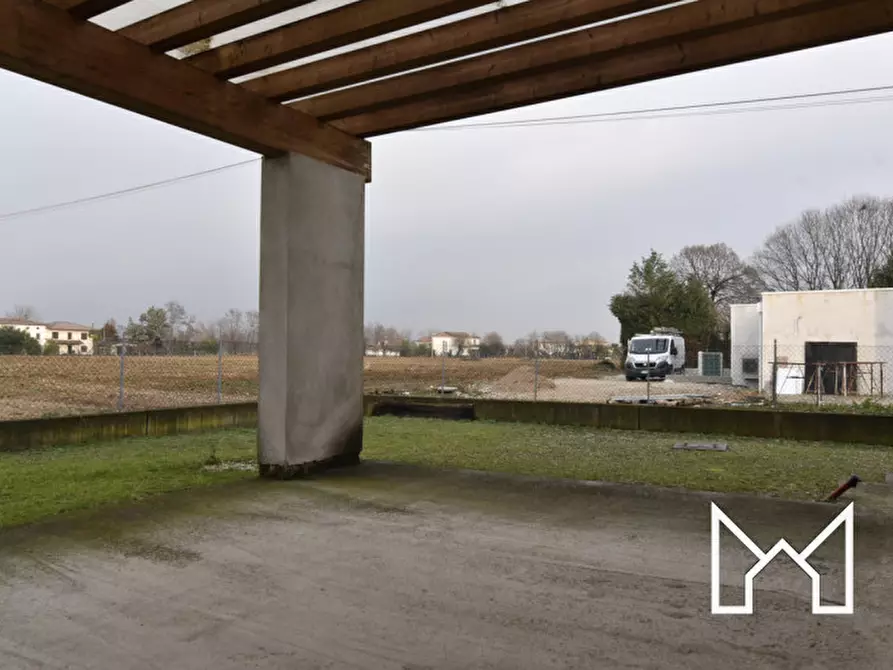 Immagine 4 di Casa bifamiliare in vendita  a Loria