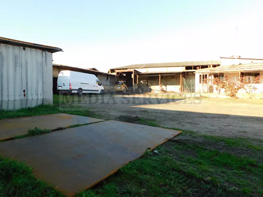 Immagine 12 di Capannone industriale in vendita  in via Ca Bassa n° 3 a Garlasco