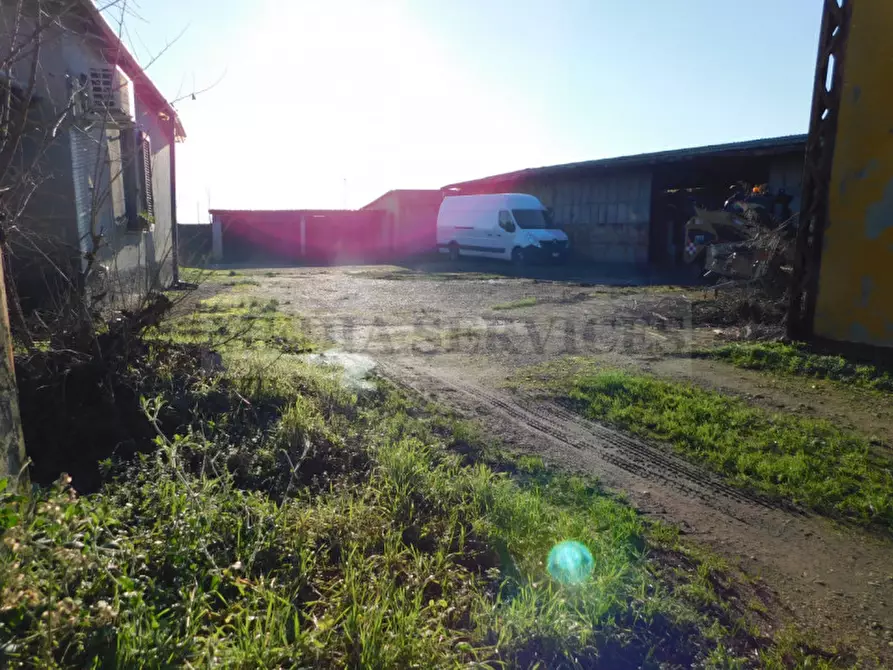 Immagine 15 di Capannone industriale in vendita  in via Ca Bassa n° 3 a Garlasco
