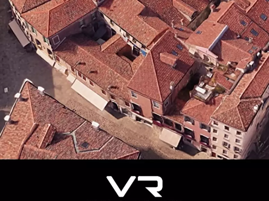 Immagine 4 di Appartamento in vendita  in cannaregio a Venezia