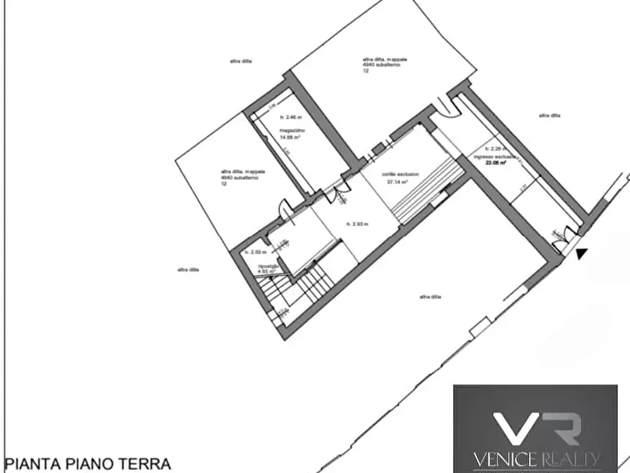 Immagine 7 di Appartamento in vendita  in cannaregio a Venezia