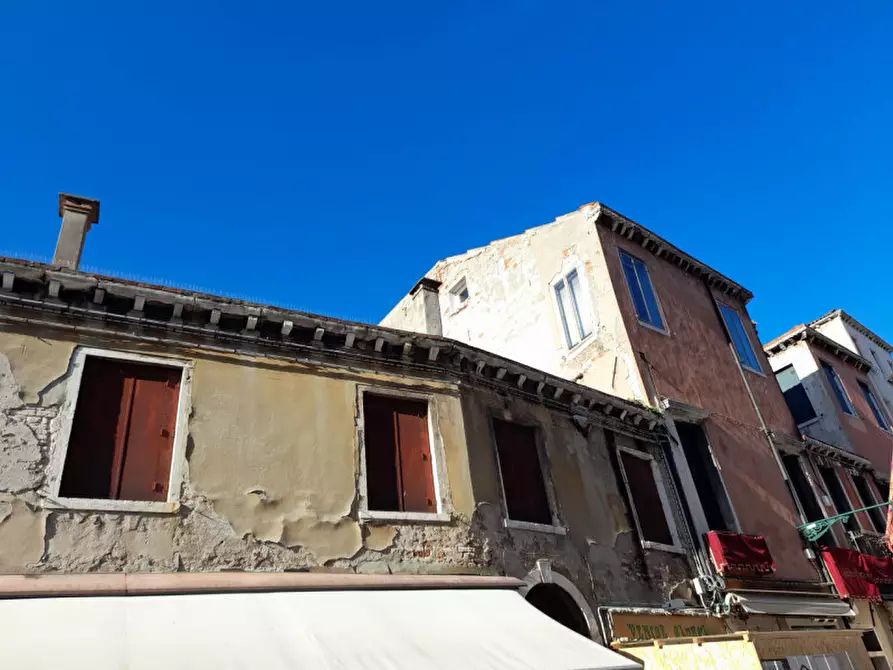 Immagine 24 di Appartamento in vendita  in cannaregio a Venezia