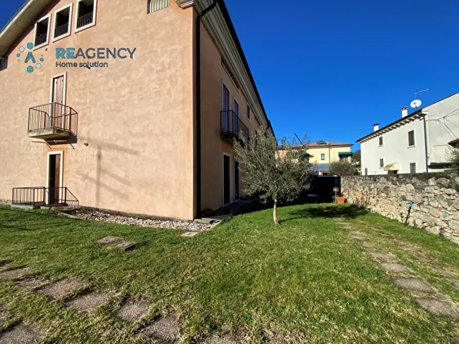 Immagine 22 di Appartamento in vendita  in via generale vaccari a Montebello Vicentino