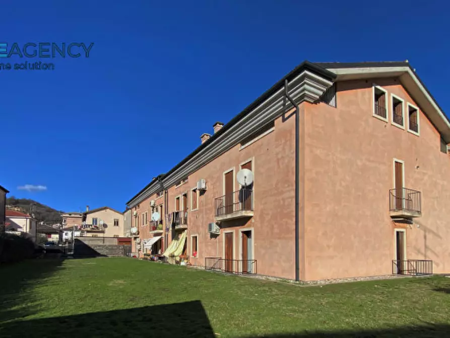 Immagine 23 di Appartamento in vendita  in via generale vaccari a Montebello Vicentino
