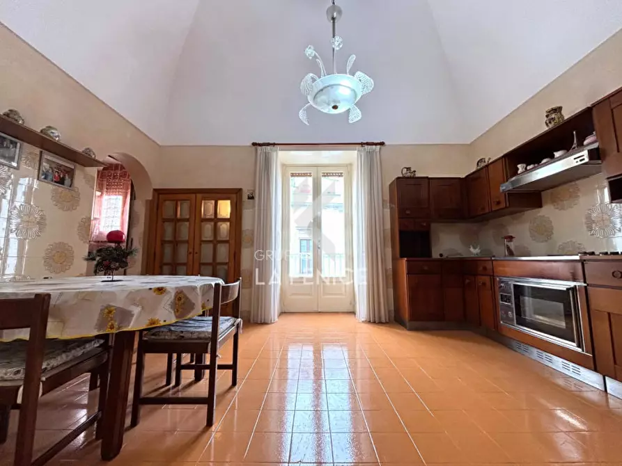 Immagine 13 di Casa indipendente in vendita  in via valle d'itria 60 a Martina Franca