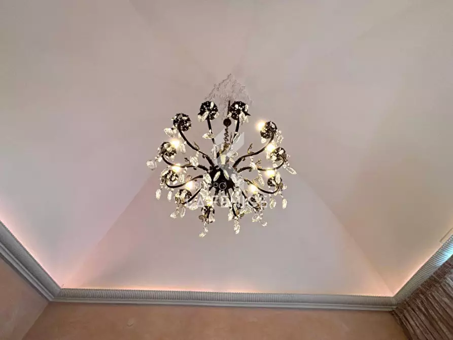 Immagine 28 di Casa indipendente in vendita  in via valle d'itria 60 a Martina Franca