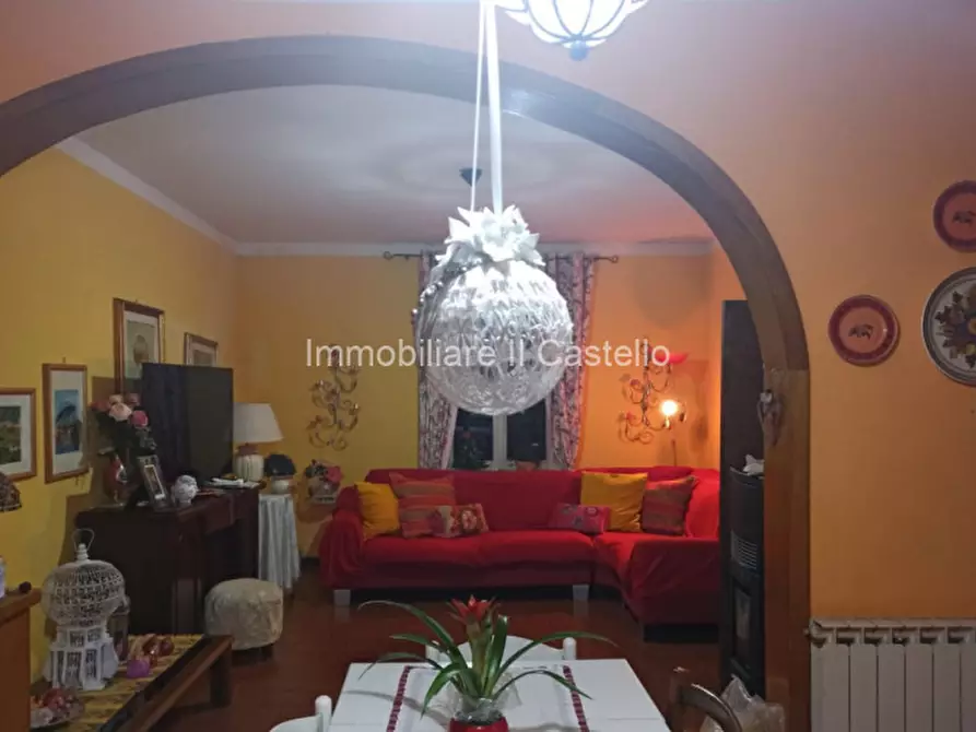Immagine 6 di Casa indipendente in vendita  in BERTONI a Castiglione Del Lago
