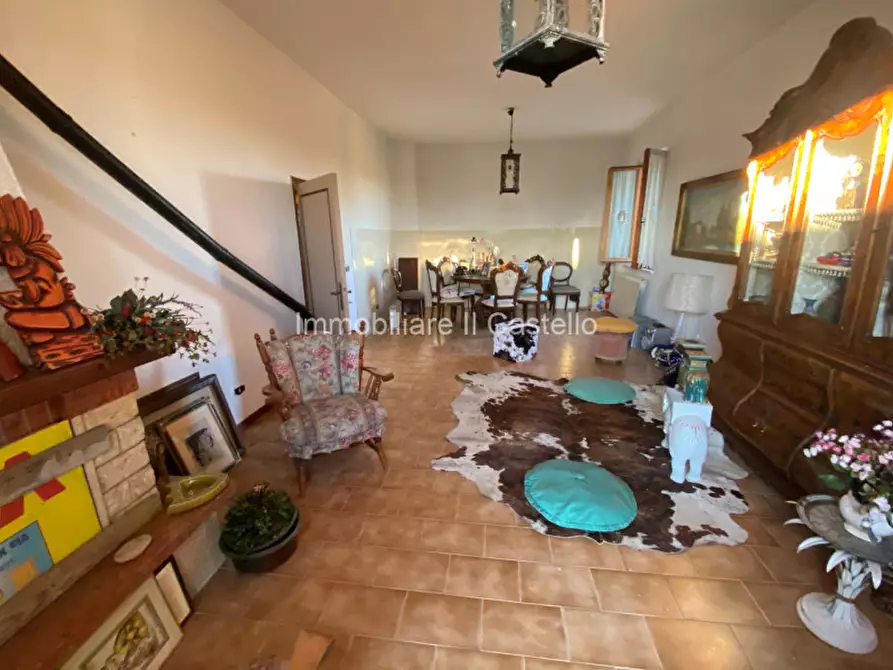 Immagine 9 di Casa indipendente in vendita  in BERTONI a Castiglione Del Lago