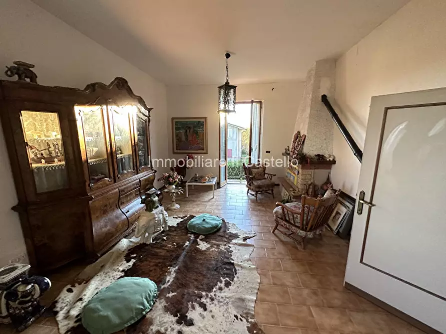 Immagine 10 di Casa indipendente in vendita  in BERTONI a Castiglione Del Lago