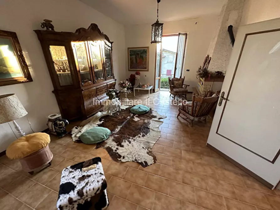 Immagine 12 di Casa indipendente in vendita  in BERTONI a Castiglione Del Lago