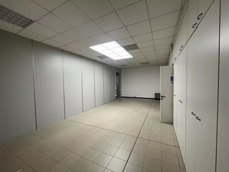 Immagine 16 di Ufficio in affitto  in Via Mosca n° 4 a Sassuolo