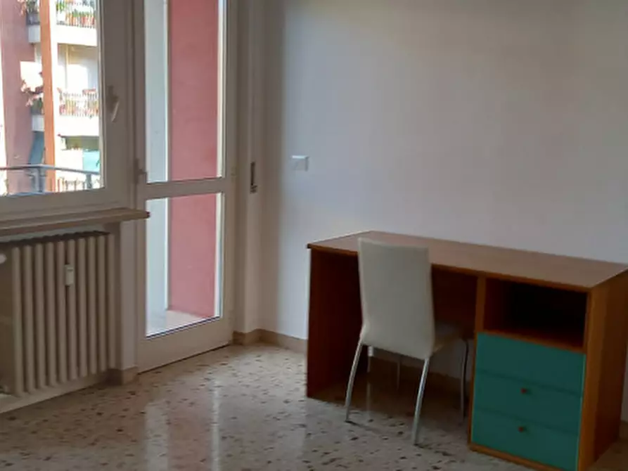 Immagine 9 di Camera in affitto  in Via Vittorio Alfieri a Perugia