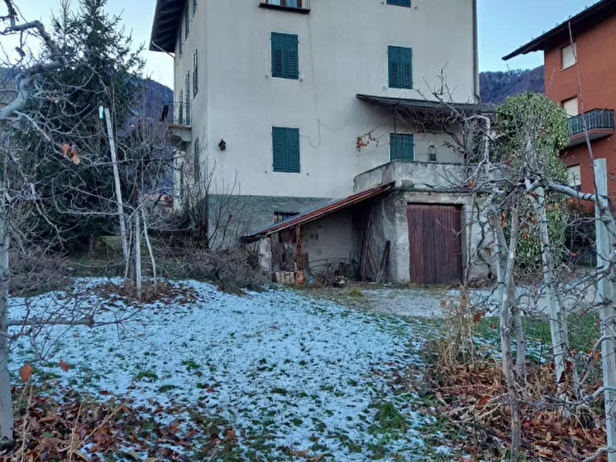 Immagine 1 di Casa indipendente in vendita  in Tuenno Via Trento 71 a Ville D'anaunia