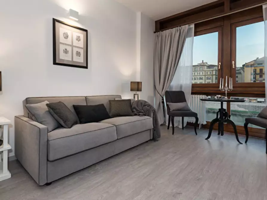 Immagine 19 di Appartamento in vendita  in PONTE VECCHIO a Firenze