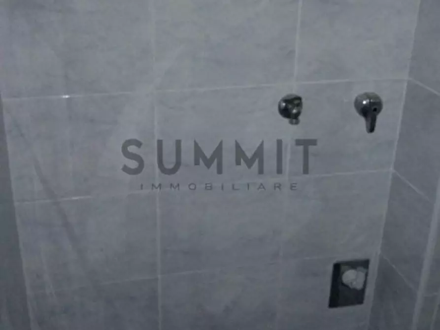 Immagine 18 di Appartamento in vendita  a Schio