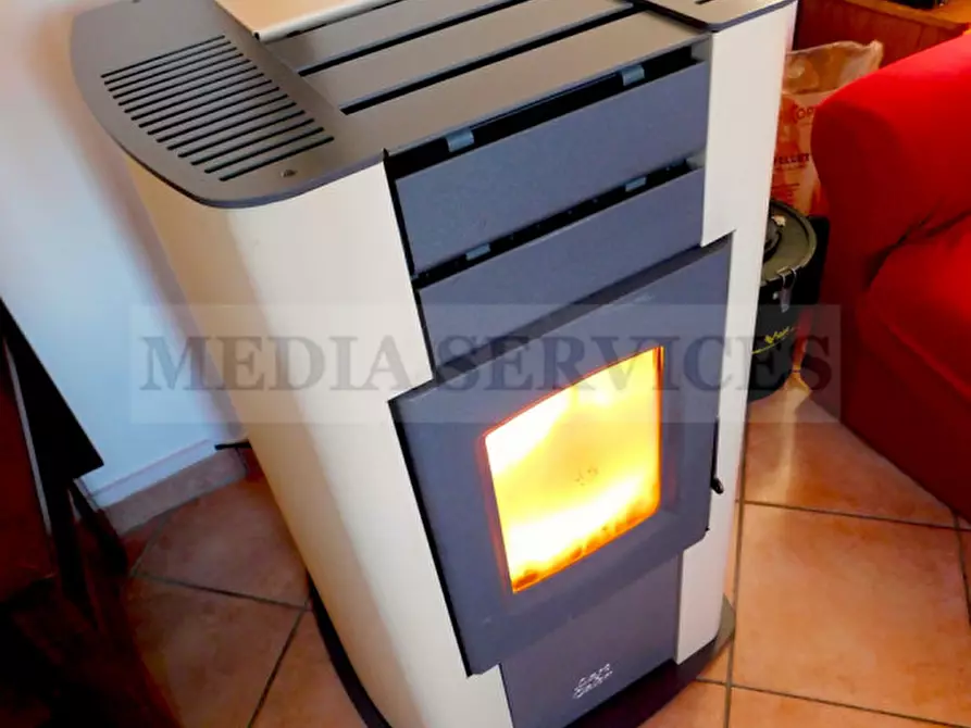 Immagine 17 di Appartamento in vendita  in via Vittorio Veneto n° 47 a Garlasco