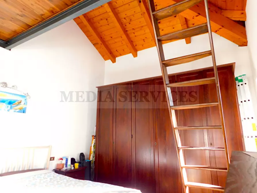 Immagine 25 di Appartamento in vendita  in via Vittorio Veneto n° 47 a Garlasco