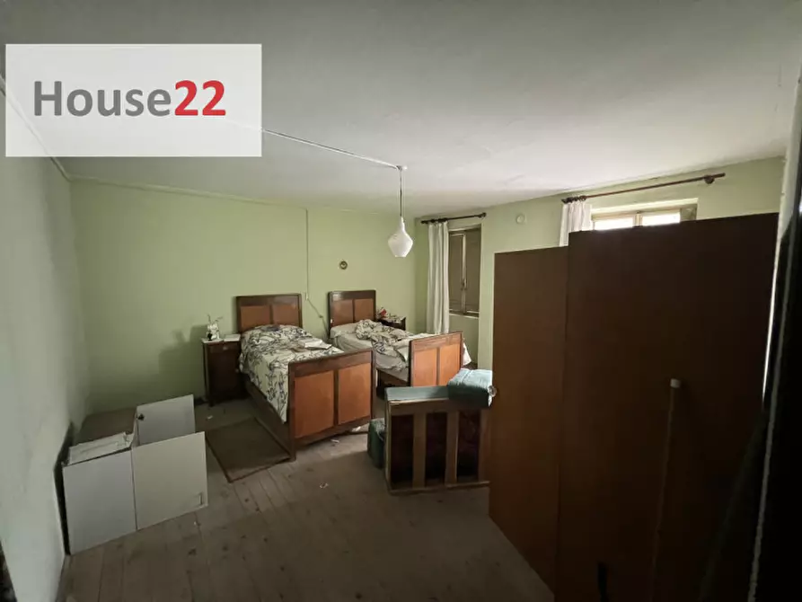 Immagine 9 di Palazzo in vendita  in Via Margherita 24 Recoaro Terme a Recoaro Terme