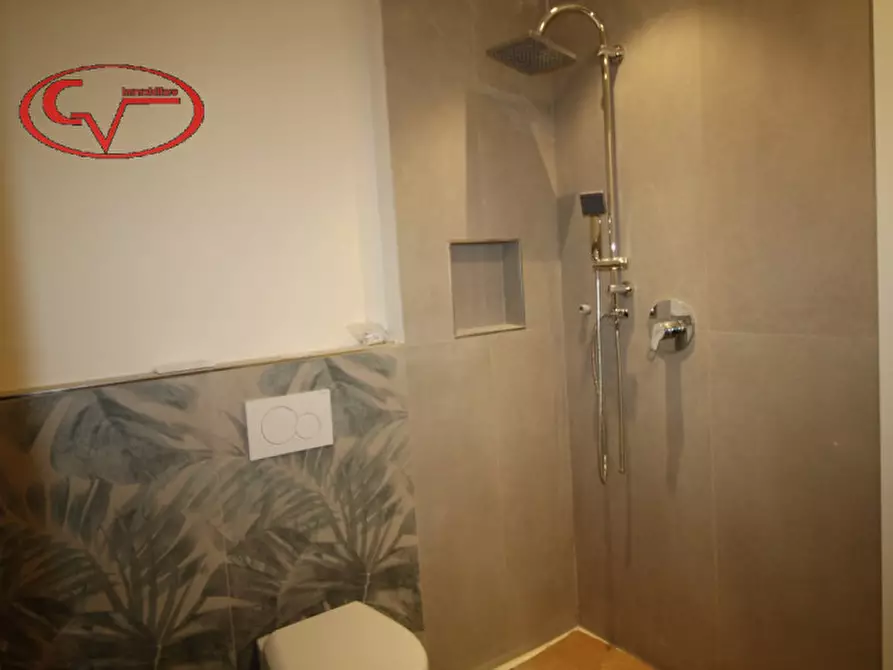 Immagine 15 di Appartamento in vendita  in Via Norcenni a Figline E Incisa Valdarno