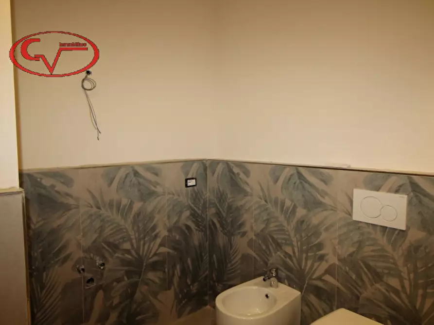 Immagine 16 di Appartamento in vendita  in Via Norcenni a Figline E Incisa Valdarno