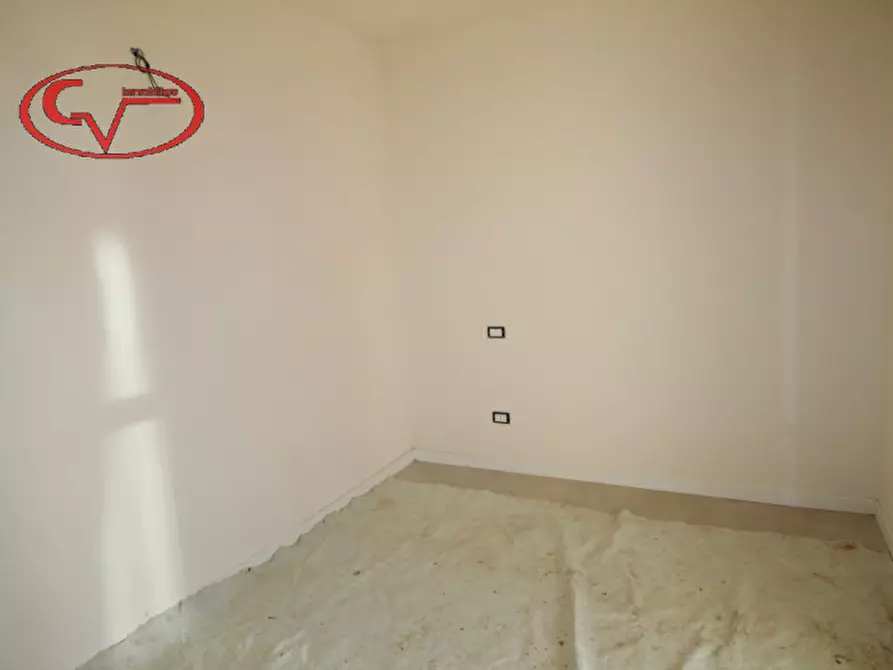Immagine 11 di Appartamento in vendita  in Via Norcenni a Figline E Incisa Valdarno